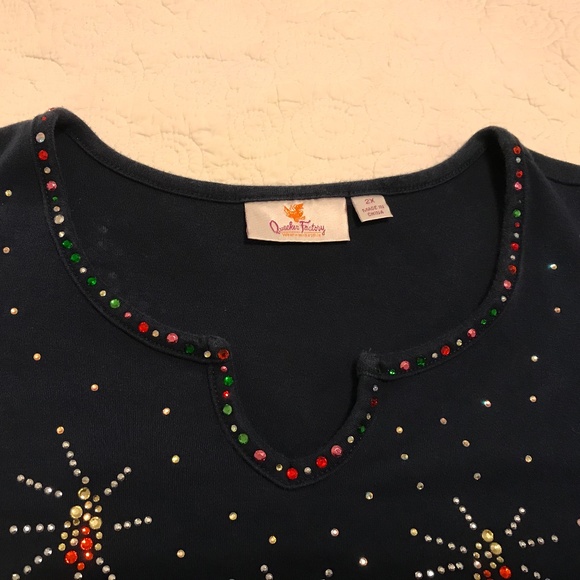 QF navy blue holiday 3/4 sleeve top with 3 blingy candles — sparkly! (2X) - Picture 6 of 16